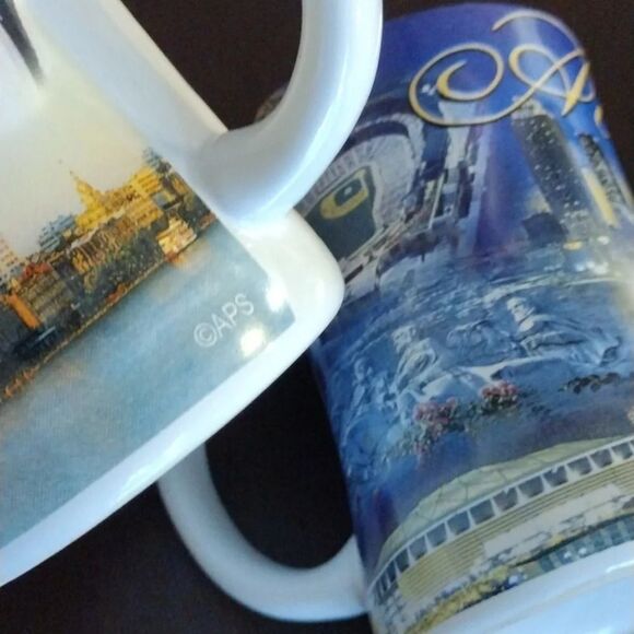 APS Set of 2 Atlanta and Georgia Collector Souvenir Ceramic Mugs - Picture 14 of 16